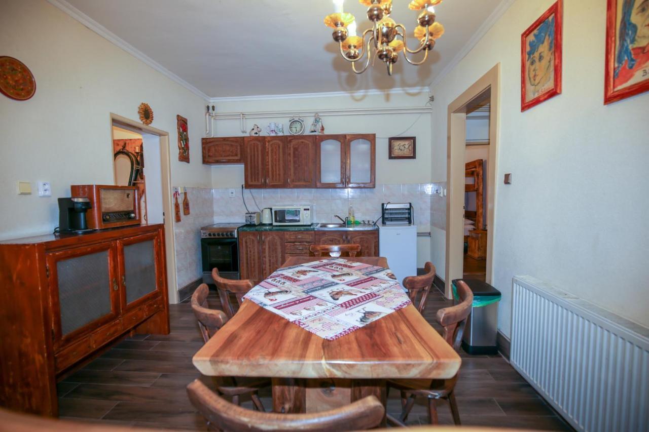 Vila Hunter Štúrovo Exteriér fotografie